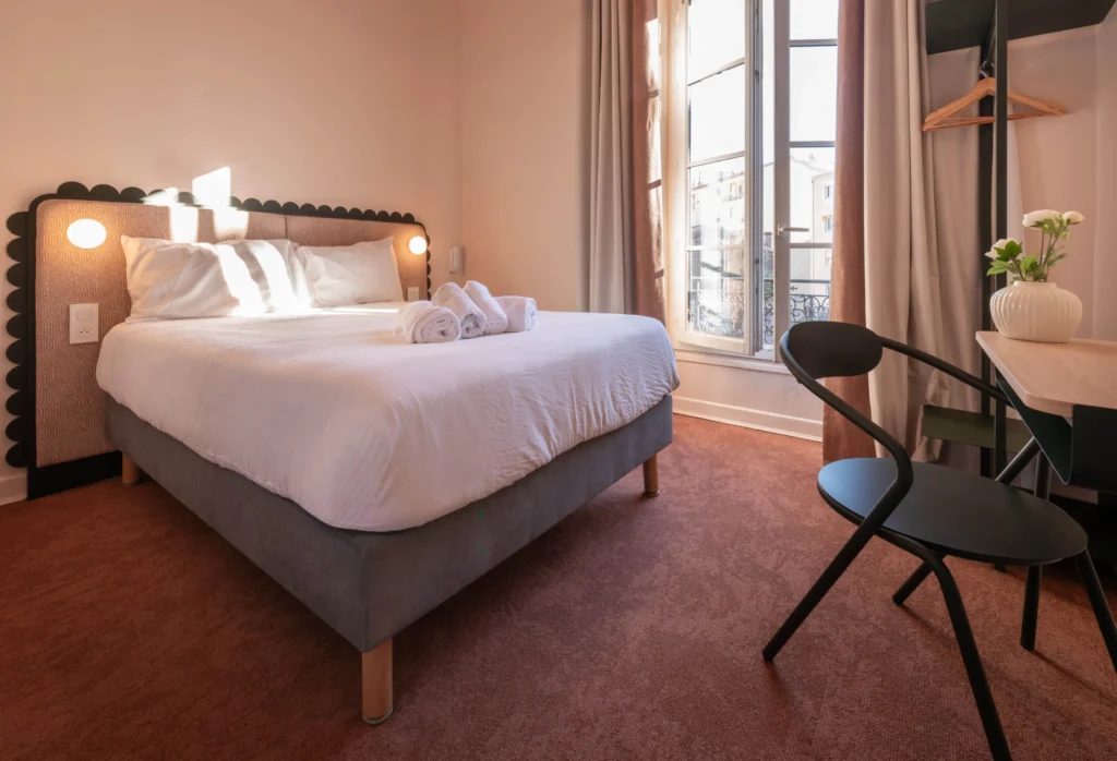 Chambre Double Supérieure à Menton