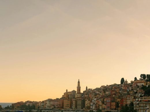 Hôtel 2 étoiles à Menton : nos services &amp; prestations