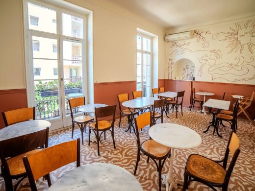 2-star hotel in Menton: our services & amenities